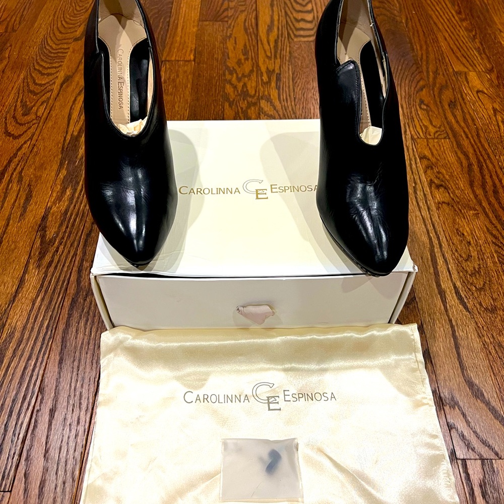 Carolina Espinosa Cea-Toulee Black Leather Heels Sz 10 Original Box & Dust Bag!
